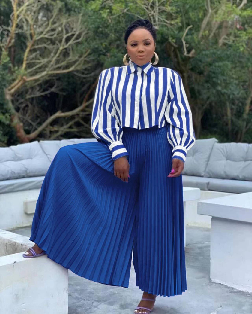 Striped High-Neck Long Sleeve Blouse with Wide-Leg Pleated Trousers in Modern Style