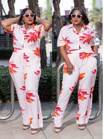 Floral twin set: button-front short-sleeve blouse and matching white trousers