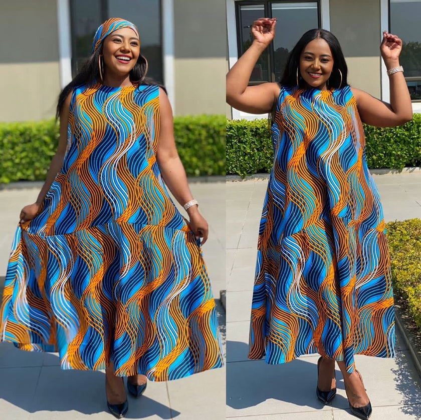 Sleeveless Maxi Dress with Flared Skirt and Round Neckline