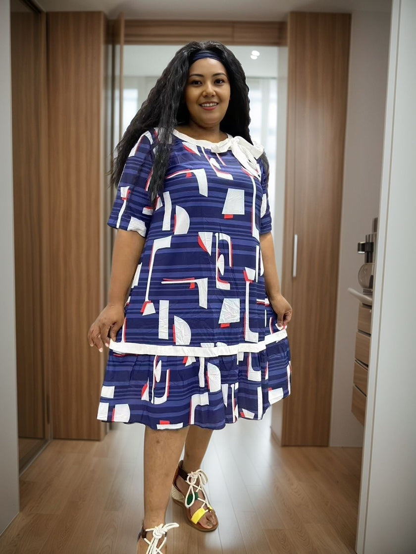 Blue Abstract Print Collared Dress with Stylish Minimalist Design