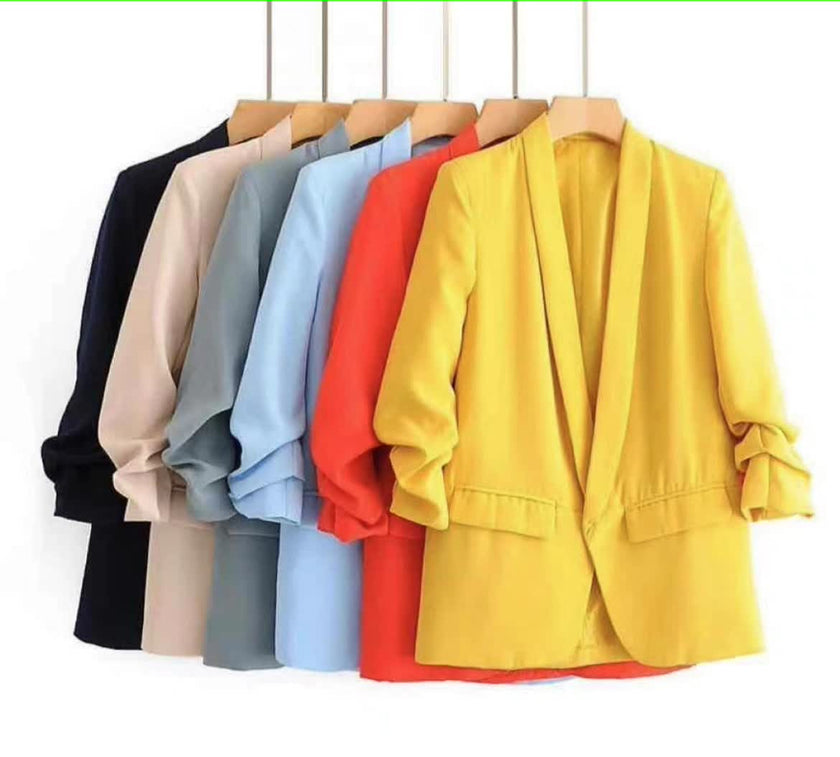 Single-Breasted Notched Lapel Blazer with Patch Pockets and Rolled-Up Sleeves