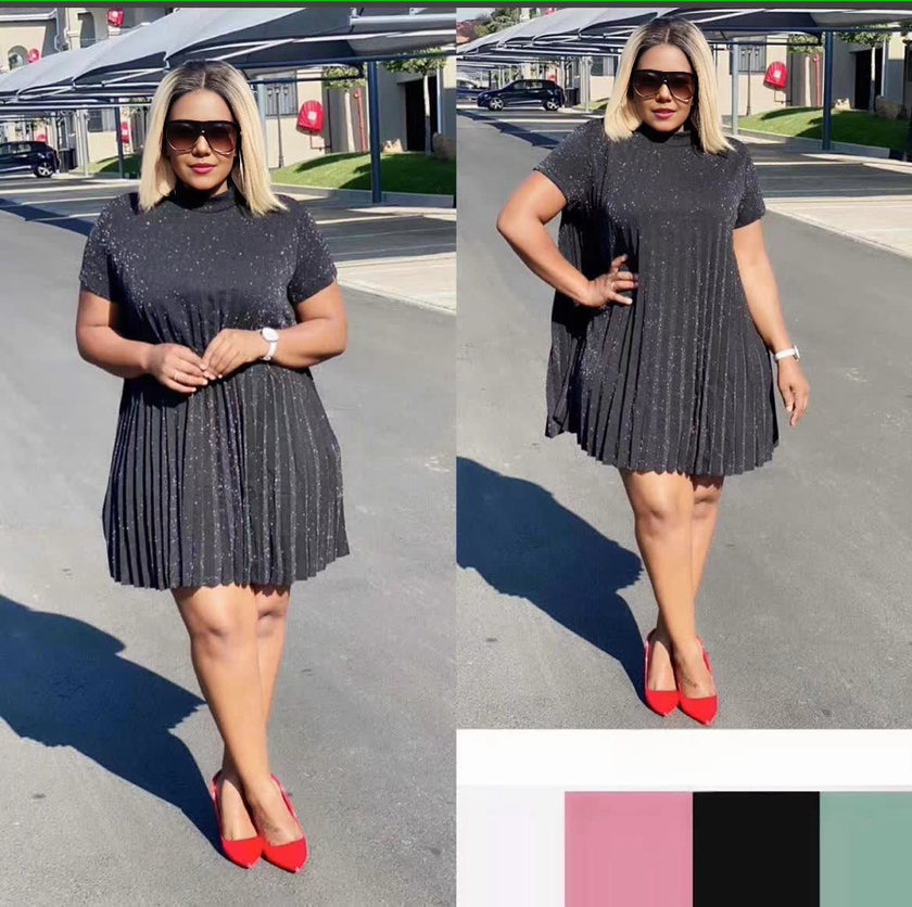 Short-Sleeved Knee-Length Pleated Dress