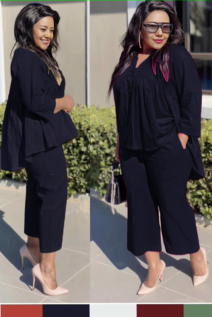 Black cropped trousers with front pleats, relaxed comfort fit