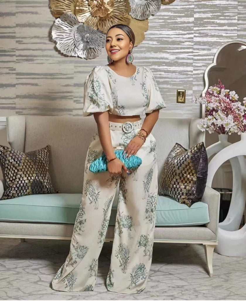 “Floral Patterned Short-Sleeve Top & Wide-Leg Trousers