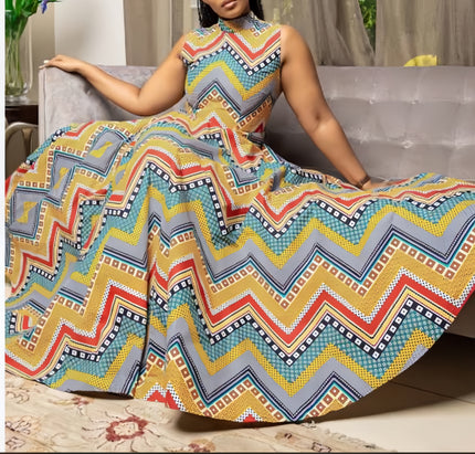Sleeveless zigzag print maxi dress with high neck, multicolor pattern