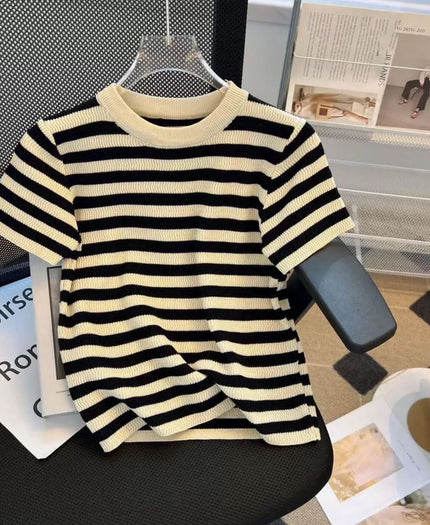 Round Neck Short Sleeve  Striped Knitted Top
