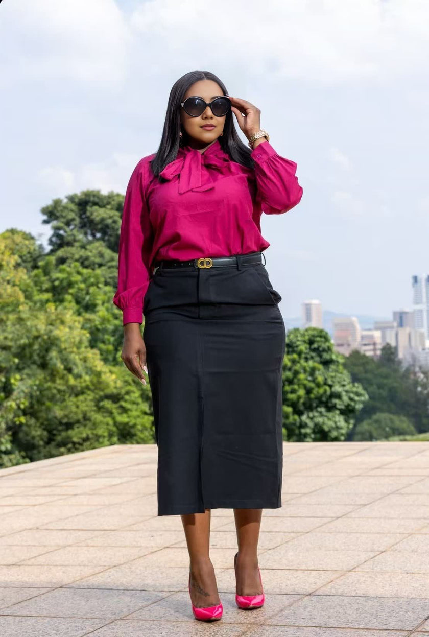 Women's Long-Sleeve Shirt with Bow Tie Detail, Elegant and Chic Neckline