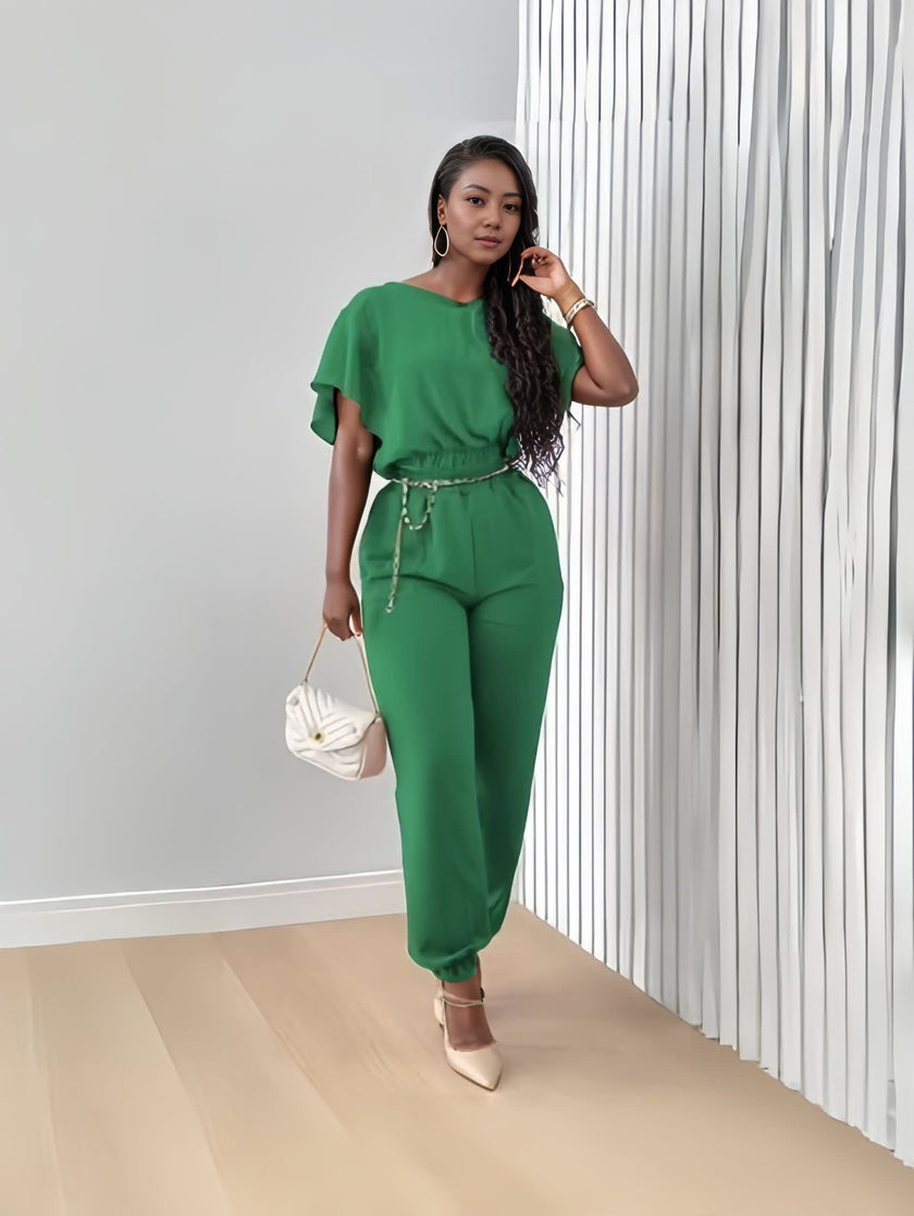 Green stretch twin set with short-sleeve top and tapered jogger pants, tie waist