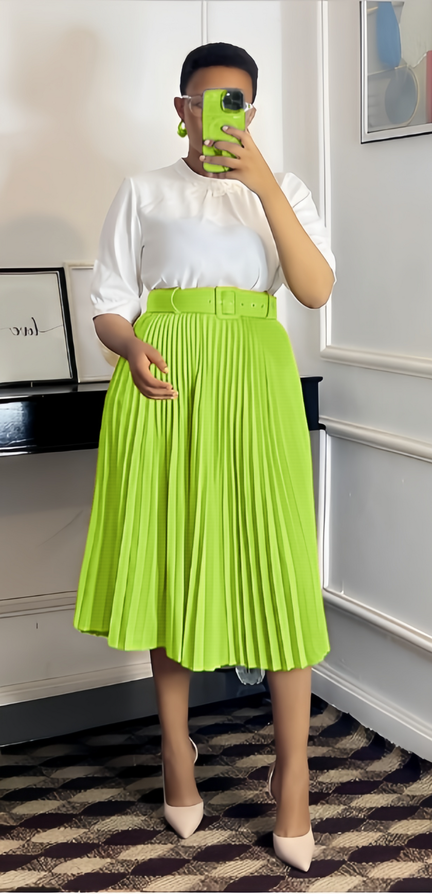 Mid-Waist Pleated Skirt with Wide Belt Design
