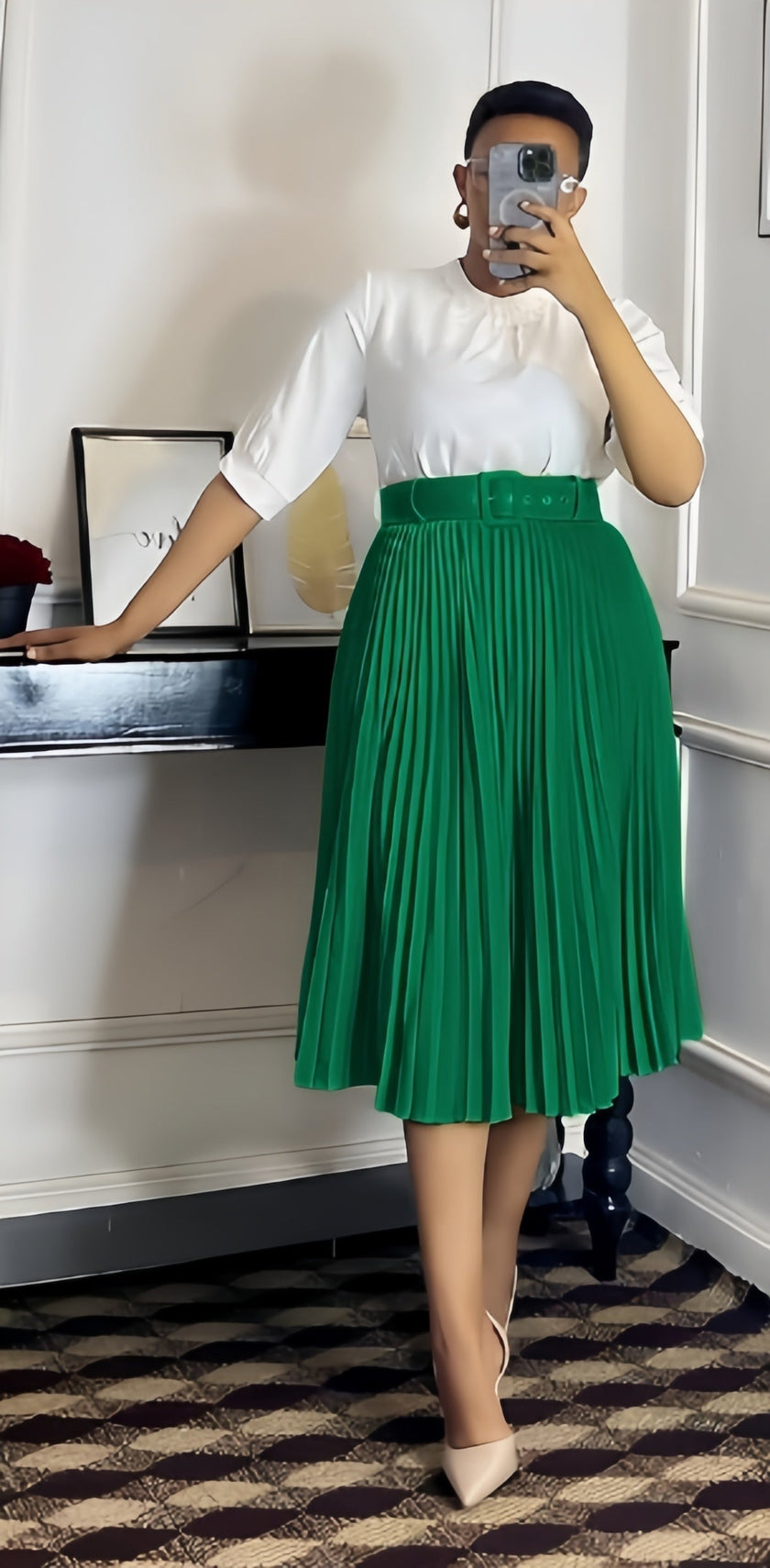 Mid-Waist Pleated Skirt with Wide Belt Design