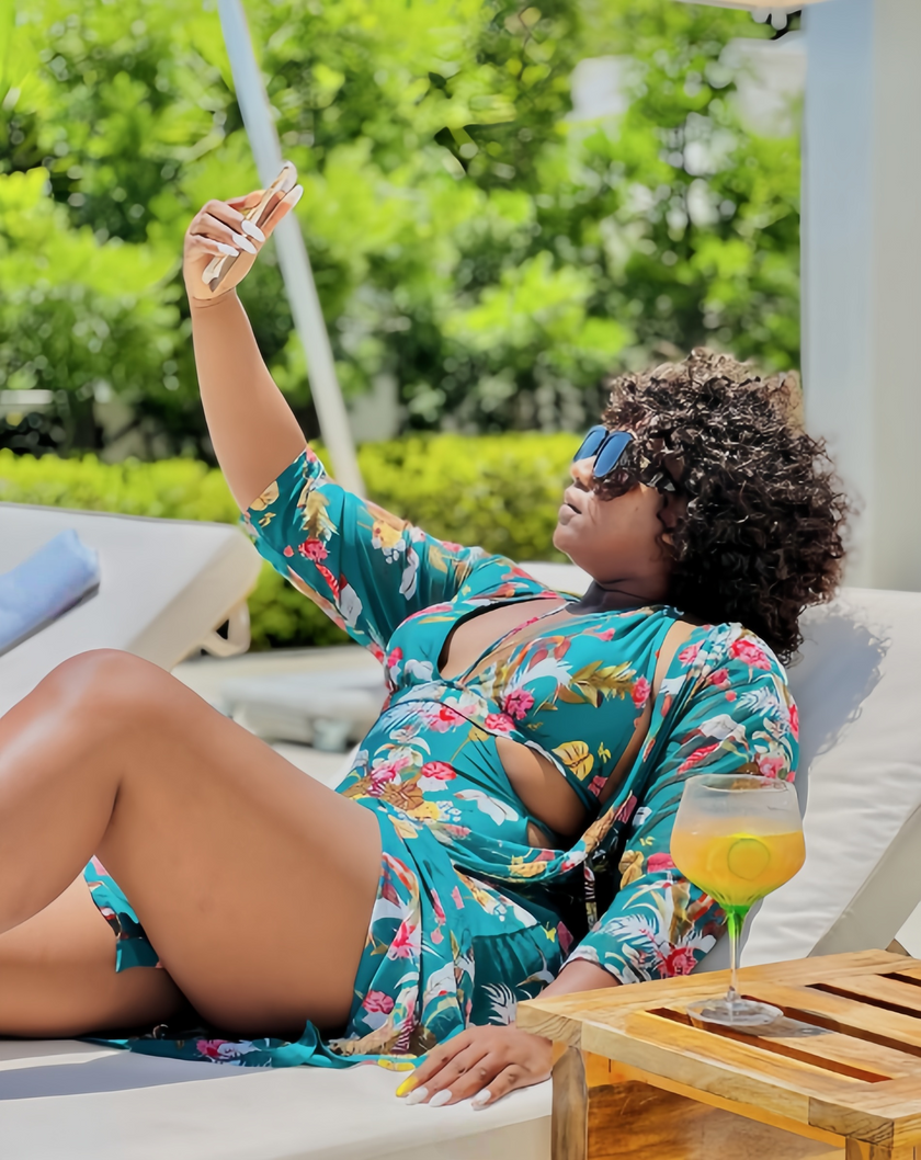 Women's Floral Two-Piece Swimsuit｜Convertible Cover-Up