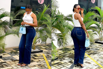 High-waist slim-fit jeans in dark blue with belt loops, front pockets, and straight hems