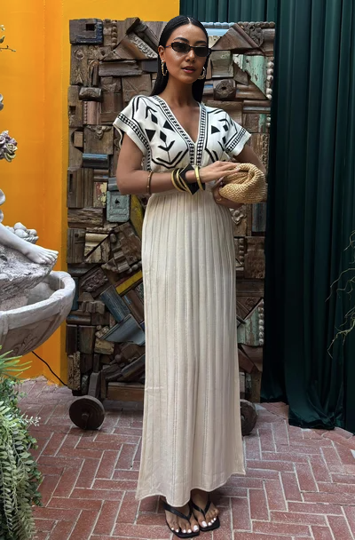 FashionPrice Knit Maxi Dress – Geometric Print Belted