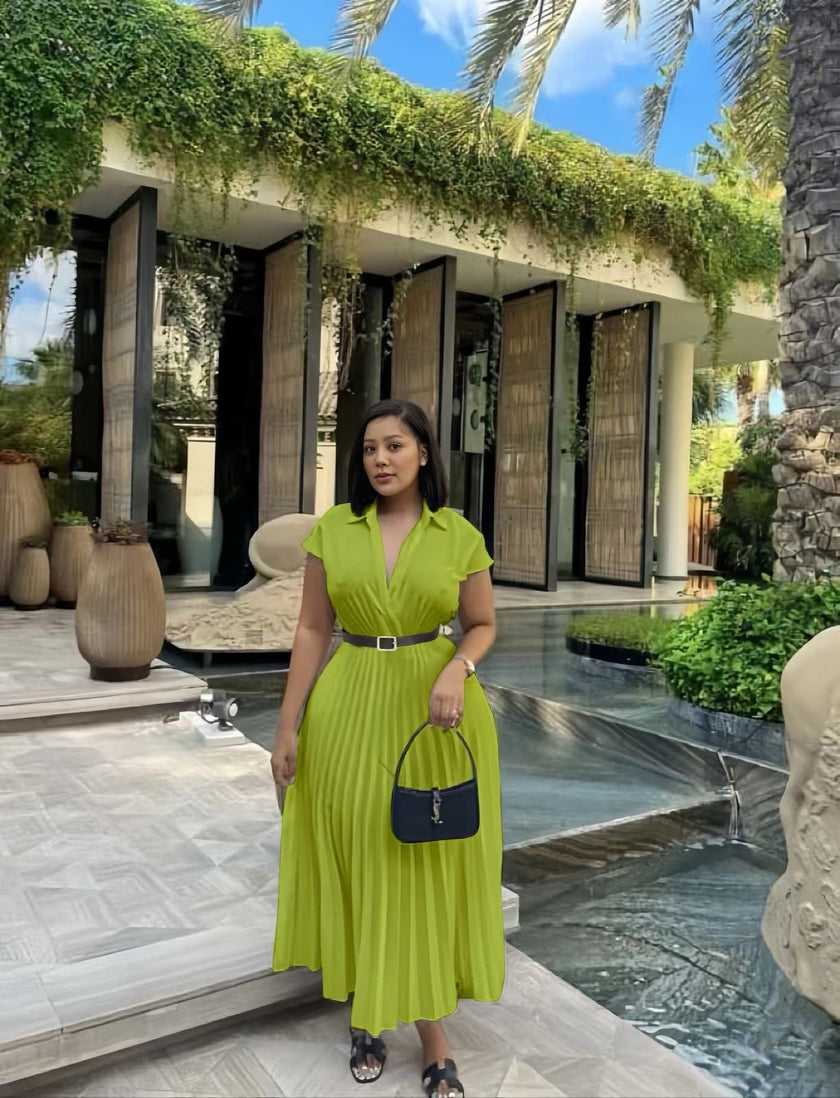 Pleated V-Neck Midi Dress｜Short Sleeves × Belted Waist × Flowing Silhouette