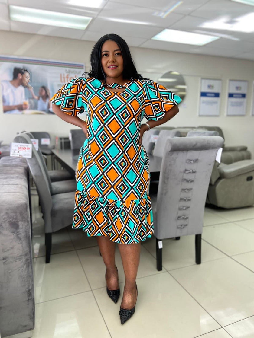 Geometric Diamond Pattern Short-Sleeve Dress