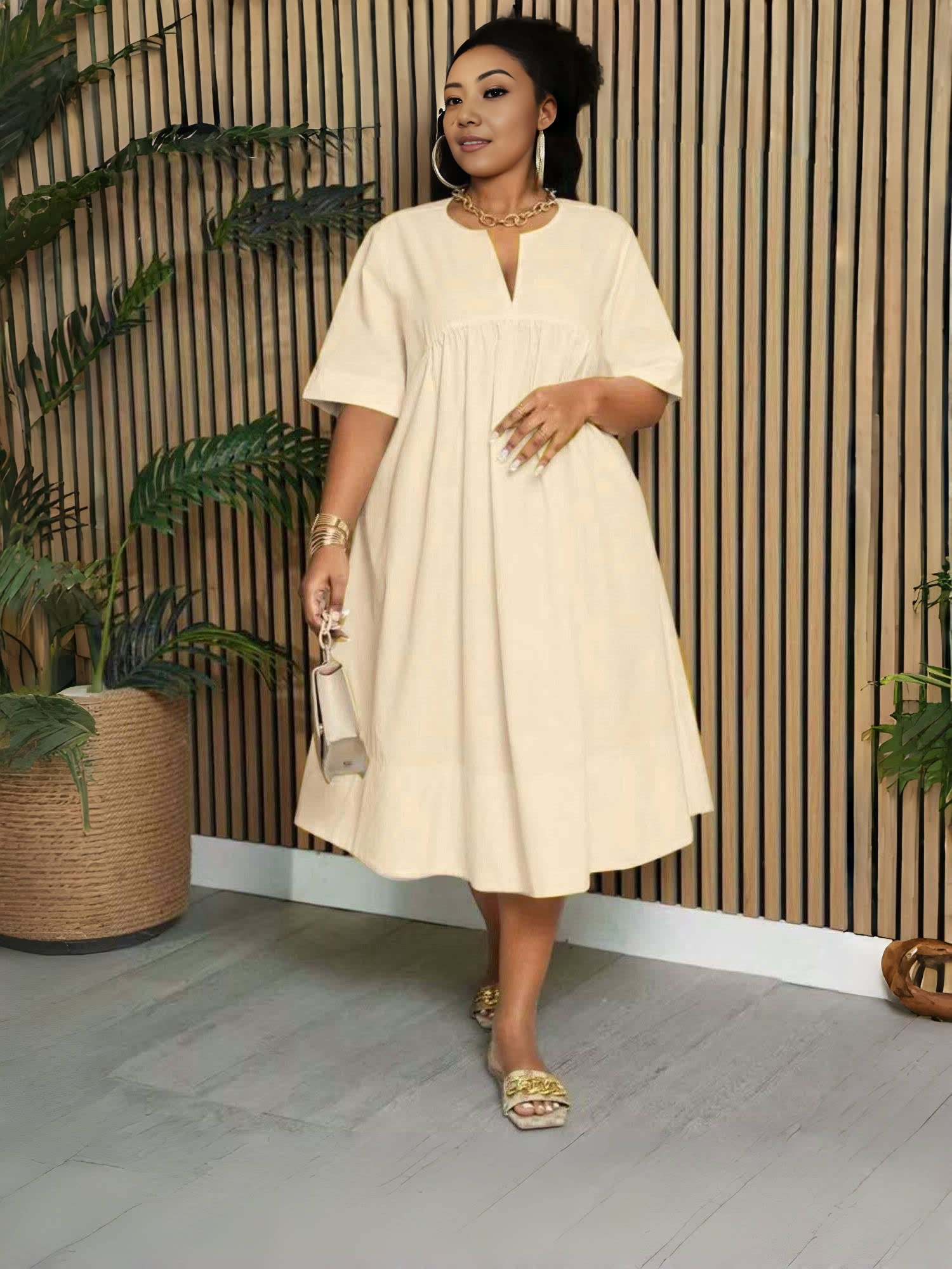 Beiges V-Neck Midi-Kleid, lockerer Schnitt, kurze Ärmel, geraffter Rocksaum