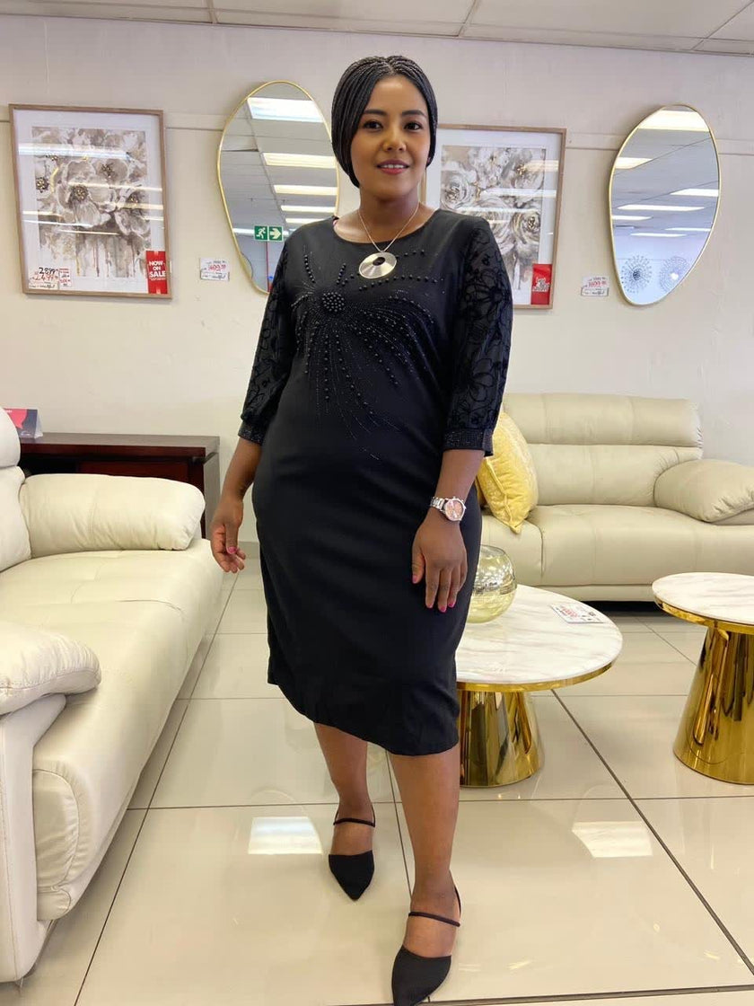 Women's Mid-Length Beaded Dress, Round Neck 3/4 Sleeves, Floral Pattern, Elegant Design