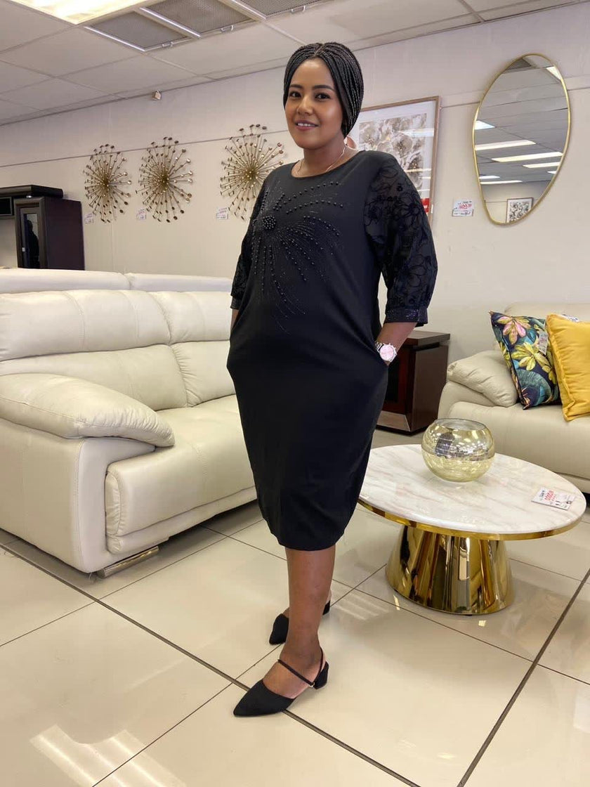 Women's Mid-Length Beaded Dress, Round Neck 3/4 Sleeves, Floral Pattern, Elegant Design