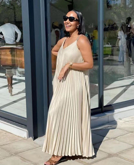 Sleeveless pleated maxi dress, light beige V-neck with fine pleats