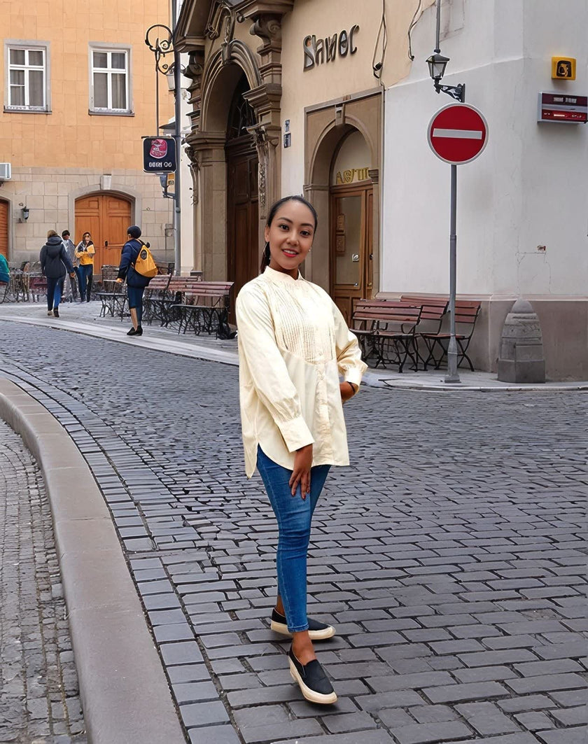 Women's Long Sleeve Pleated Design Shirt