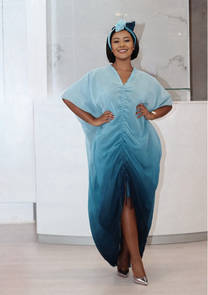 Light blue ruched V-neck maxi dress with short sleeves and front slit