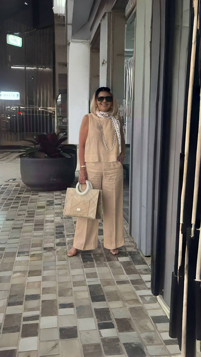 Loose Sleeveless Top and High-Waisted Wide-Leg Pants Two-Piece Set, Simple Solid Design