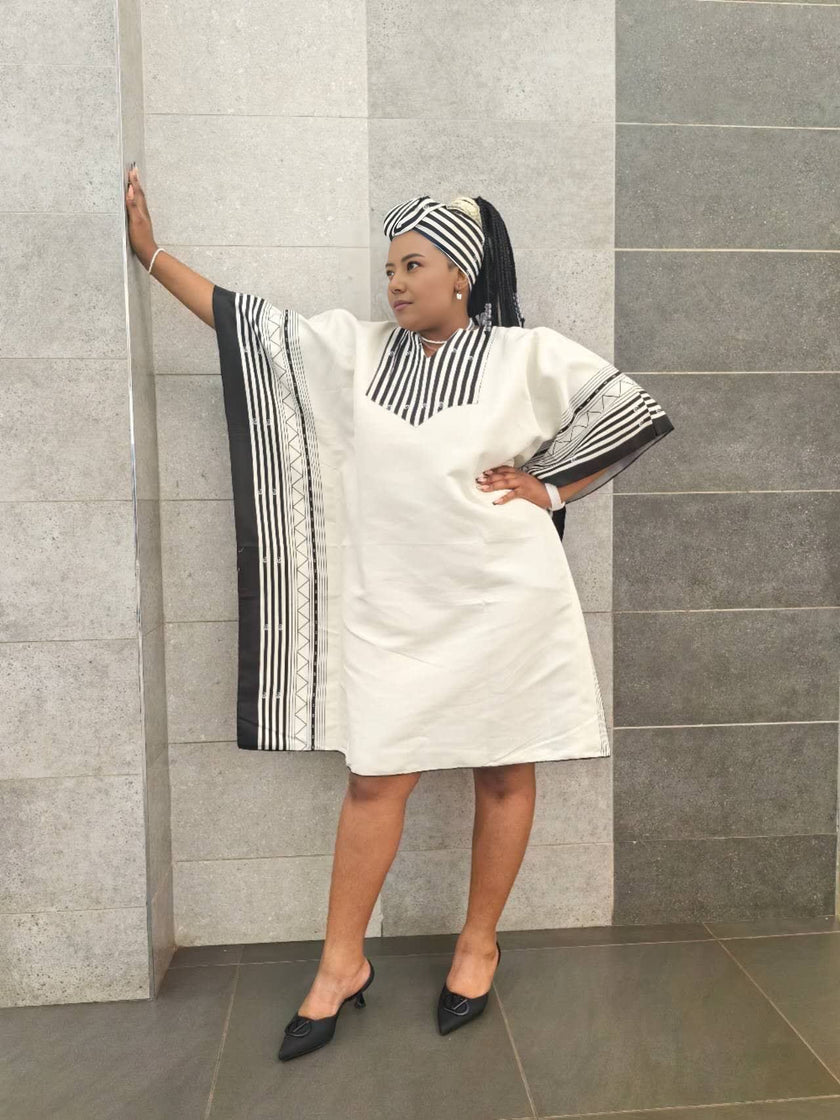 Women's Loose Fit Dress with Striped Accents and Front Slit Design