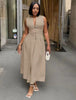 Midi-kleid mit tailliertem Oberteil, ärmellos, V-Ausschnitt, Knopfleiste, khaki