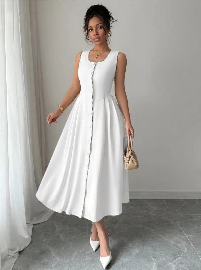 Elegant Sleeveless Button-Down Midi Dress with Scalloped Trim and Fitted Silhouette