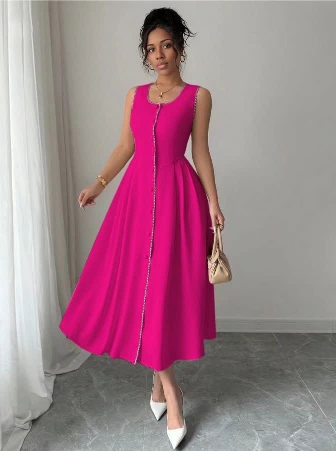 Elegant Sleeveless Button-Down Midi Dress with Scalloped Trim and Fitted Silhouette