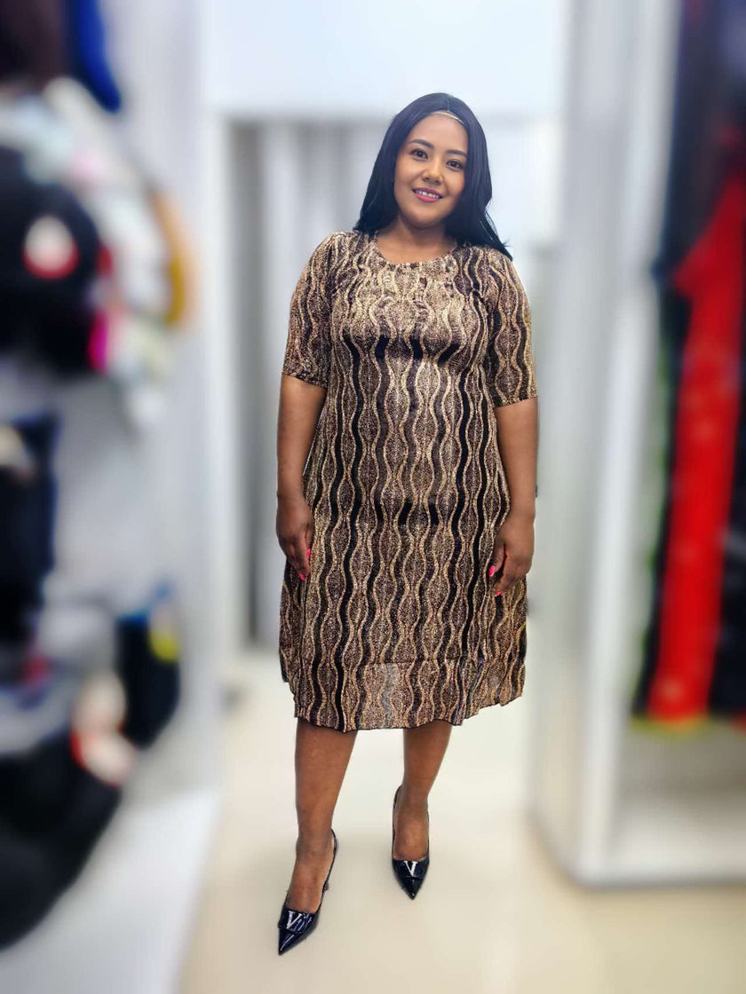 Wavy Elegance Midi Dress - Abstract Patterned Daywear