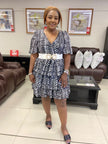 V-Neck Zebra Stripe Pattern Knee-Length Dress Without Belt