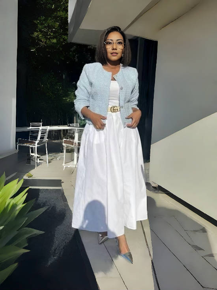 Light blue short round-neck button jacket with front pockets and long sleeves