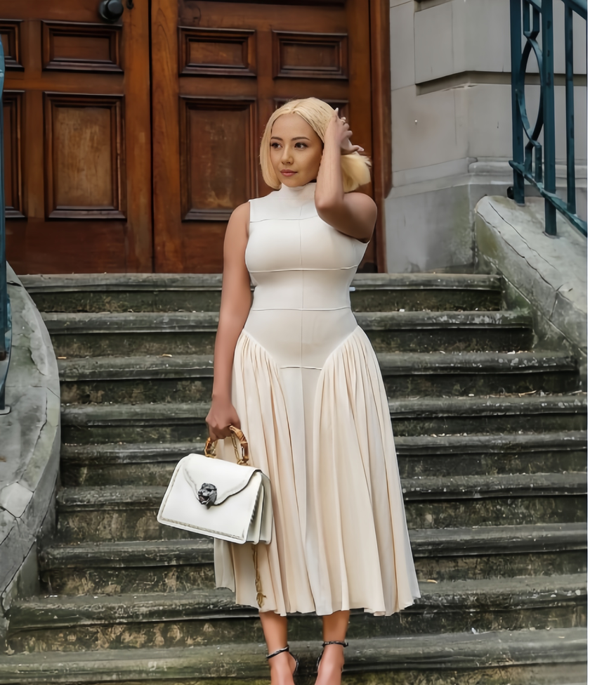 Elegant Waist-Defined A-Line Dress