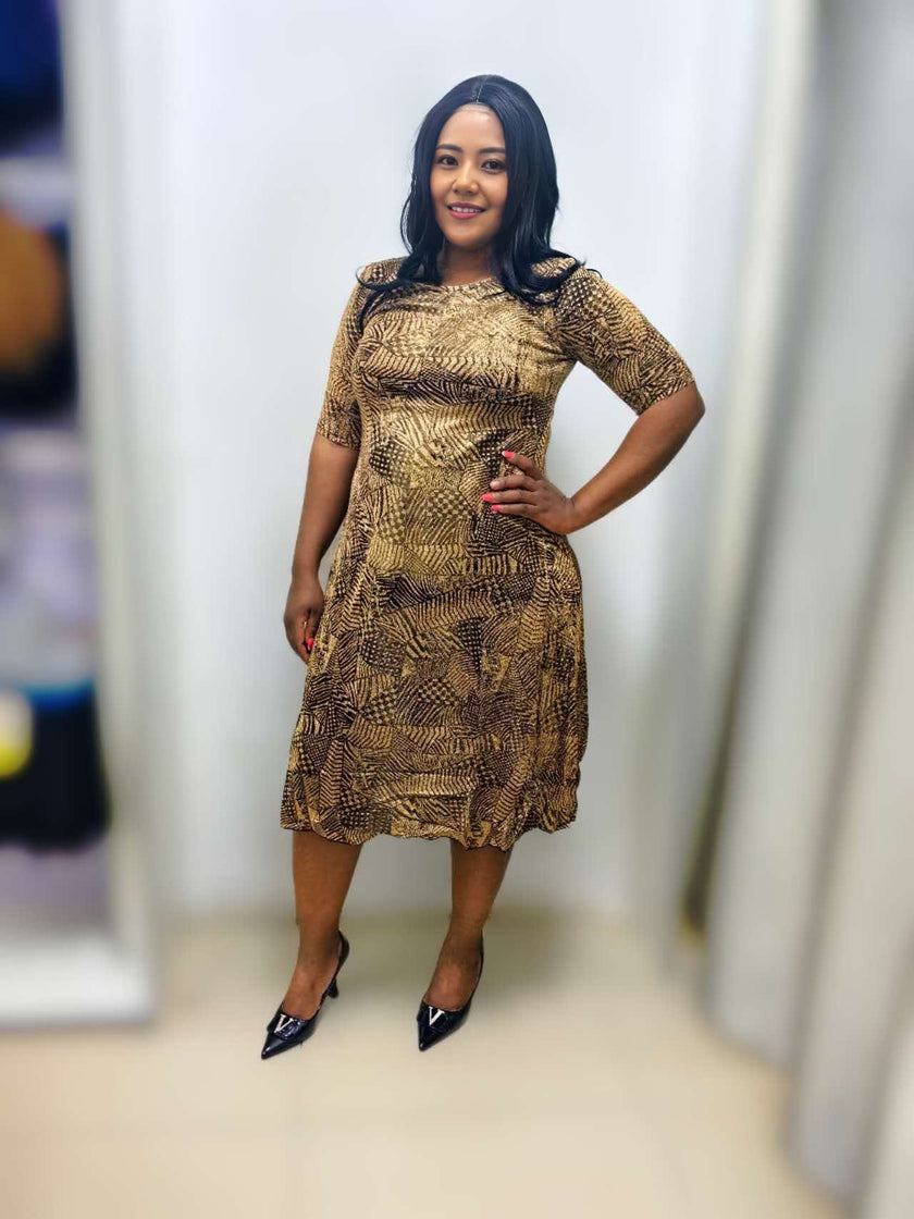 Abstract Elegance Knee-Length Dress with Round Neckline