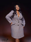 Plaid long coat with notch lapels, button front and flap pockets, autumn-winter style