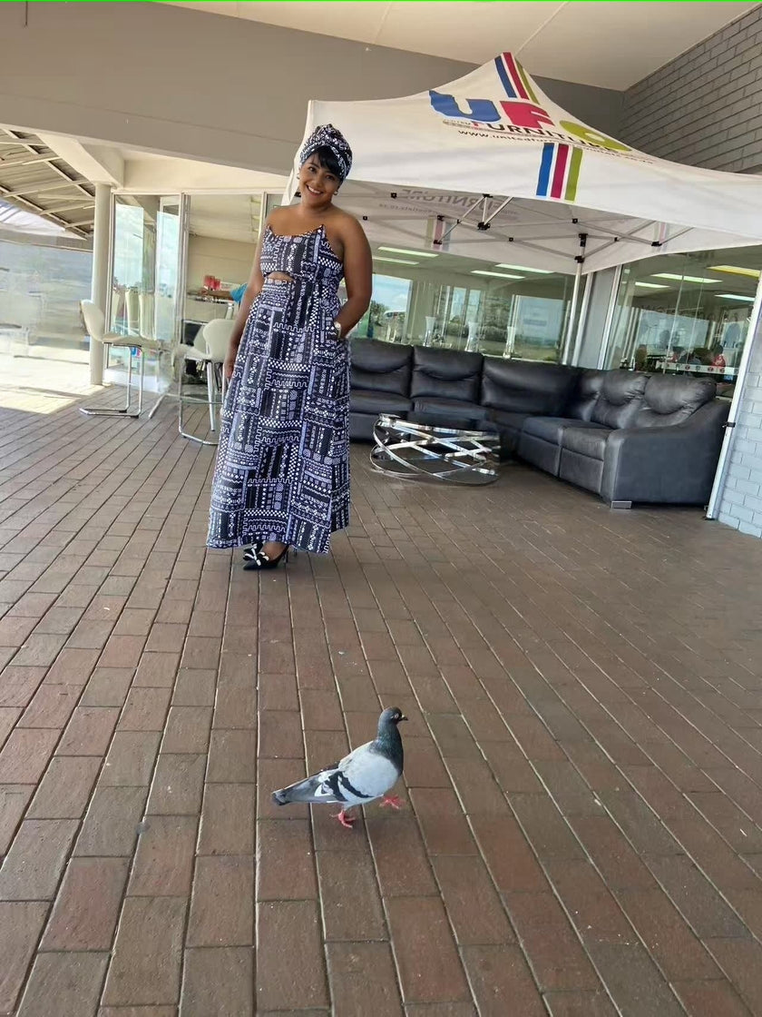 Chinese Retro Style Sleeveless Cutout Dress, Geometric Pattern Design, Loose Long Skirt