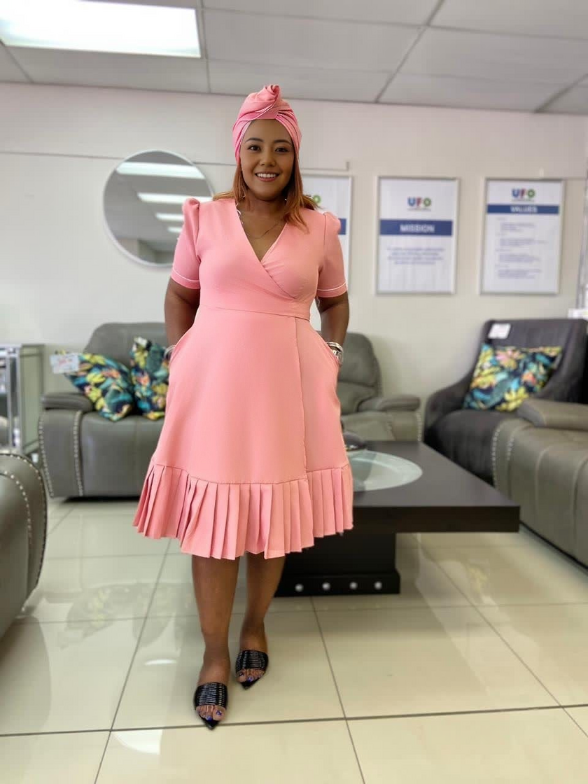 V-Neck Ruffle Hem Wrap Dress with Short Sleeves