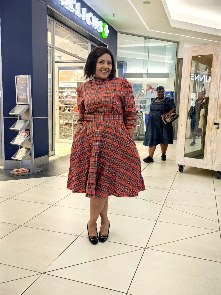 Knee-Length Flared Dress with Plaid Pattern