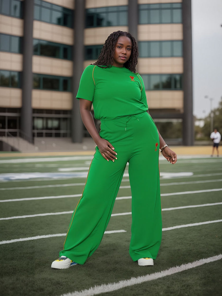 Casual Two-Piece Set with Red Trim｜Short Sleeve Top × Wide-Leg Pants × Chest Embroidery