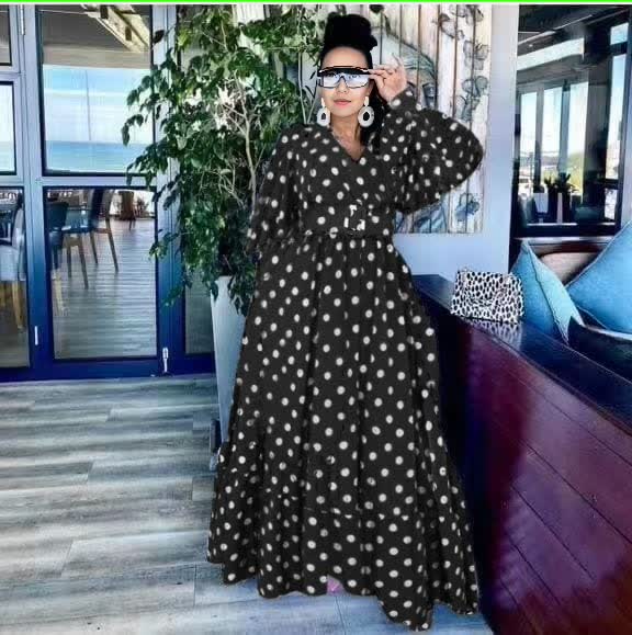 Plus size polka dot maxi dress with puff sleeves, V-neck, white dots on black