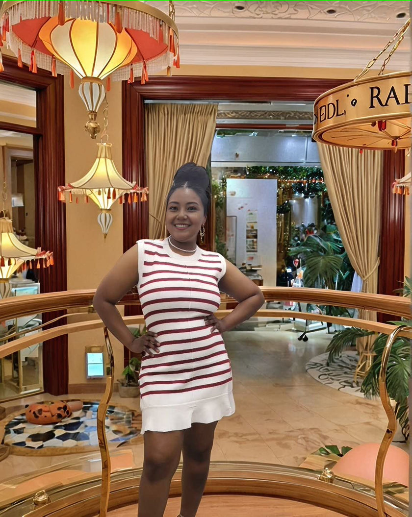 Sleeveless Round Neck Knitted Dress with Subtle Ruffled Hem