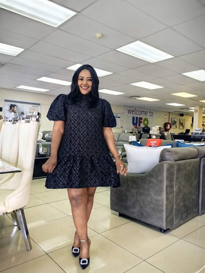 Elegant Lace Patterned Short Dress