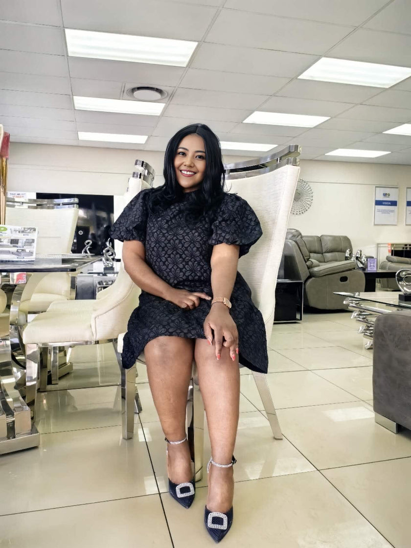 Elegant Lace Patterned Short Dress