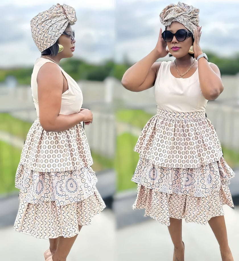 Round Neckline Knee-Length Dress Featuring Circular Motifs and Ruffled Layers