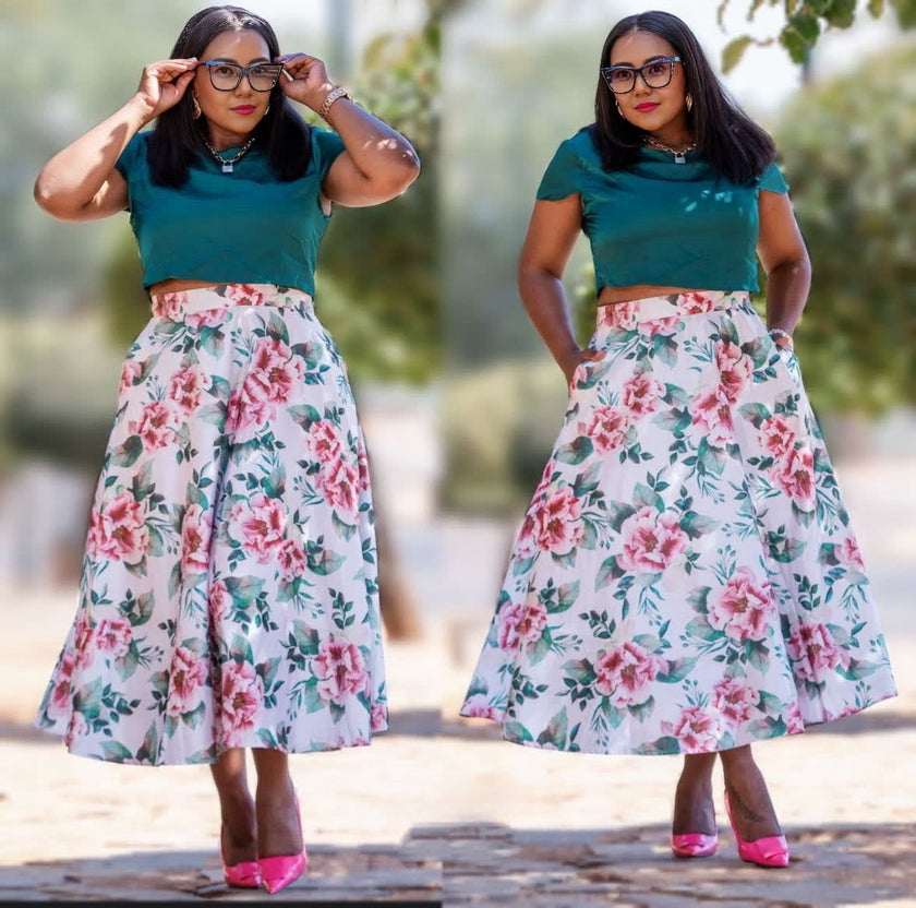 Short-Sleeved Top with Floral Mid-Length A-Line Skirt  Twin Set