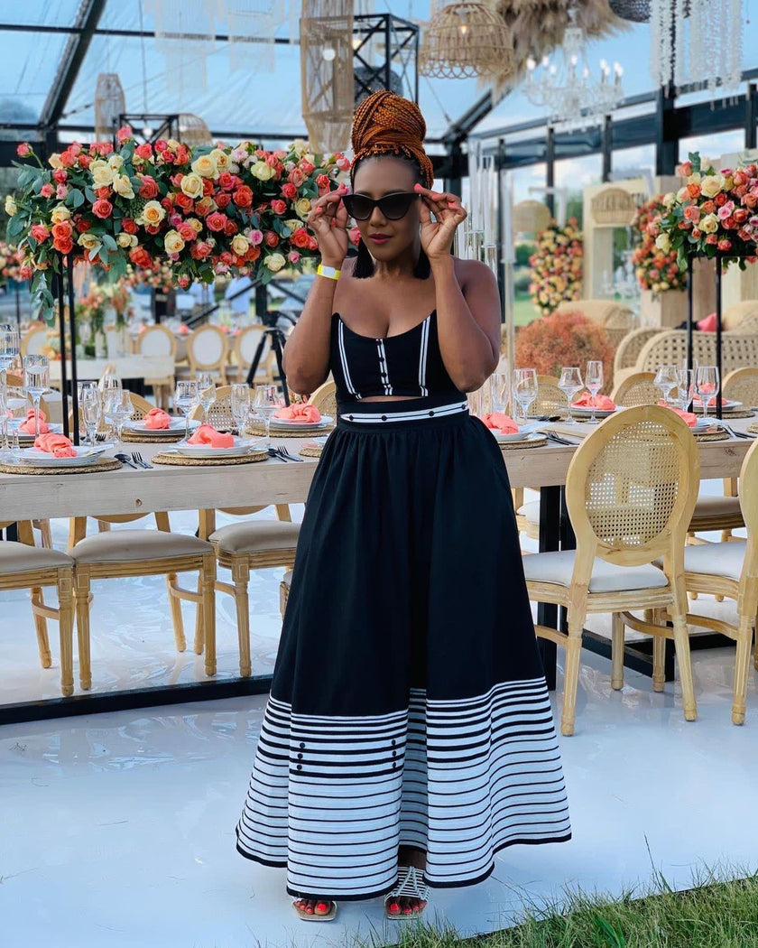 Elegant Striped Hem Maxi Dress with Button Detailing