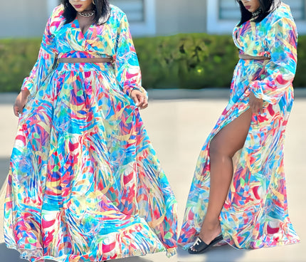 Abstract print maxi dress with long sleeves and wide waist belt, V-neck