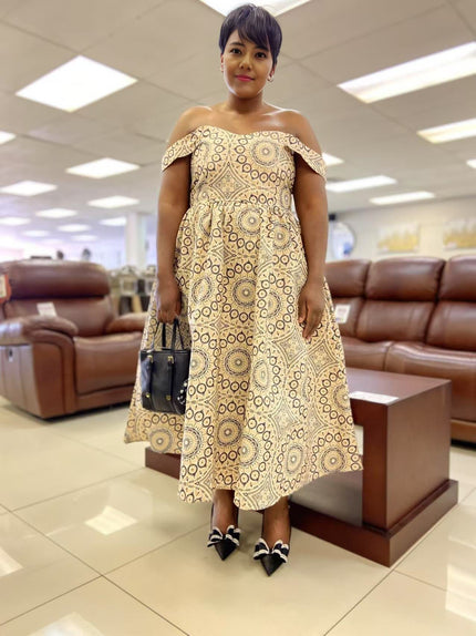 Off-shoulder geometric dress, loose fit, beige with circular print