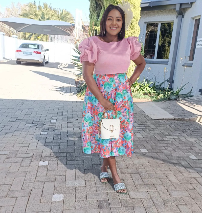 Puff Sleeve Top & Floral Print A-line Skirt Ensemble